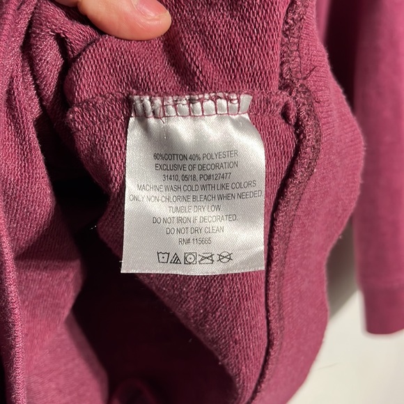 Harry Potter Maroon Long Sleeve Hogwarts All 4 Houses Sweater Size XL - Picture 6 of 8